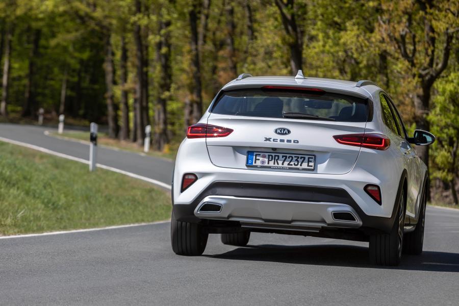  Kia XCeed PHEV 2019 года  (WW) (фото 18 из 30)